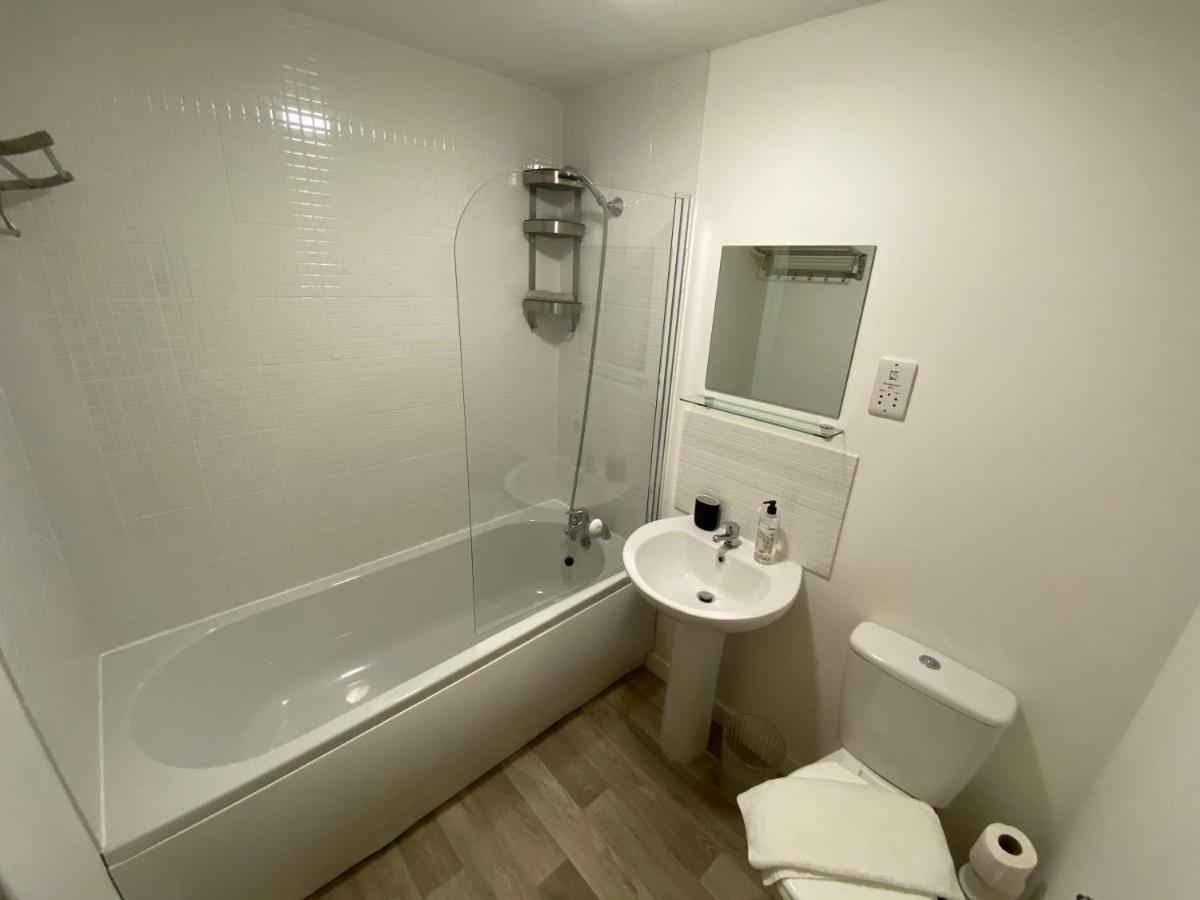 Bushfield House Apartamento Peterborough Exterior foto