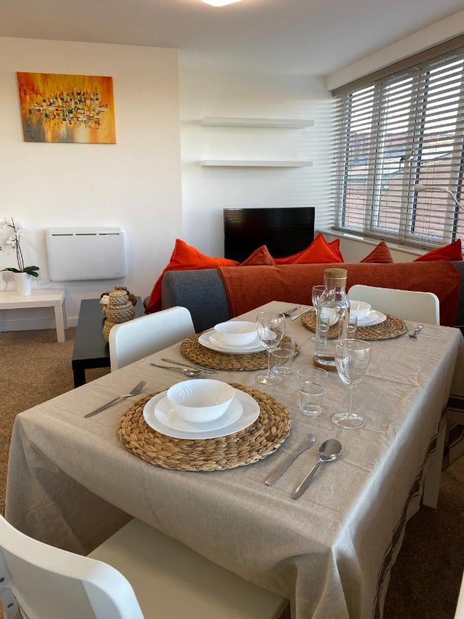 Bushfield House Apartamento Peterborough Exterior foto